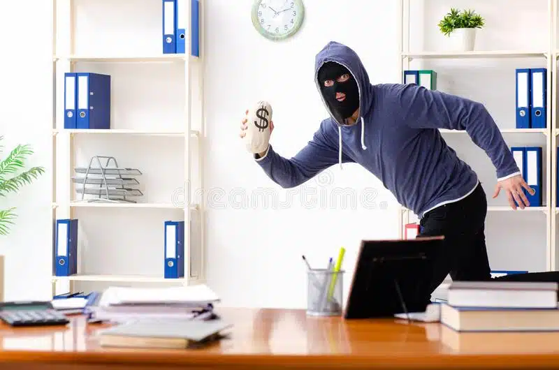 thief-at-office-access-control